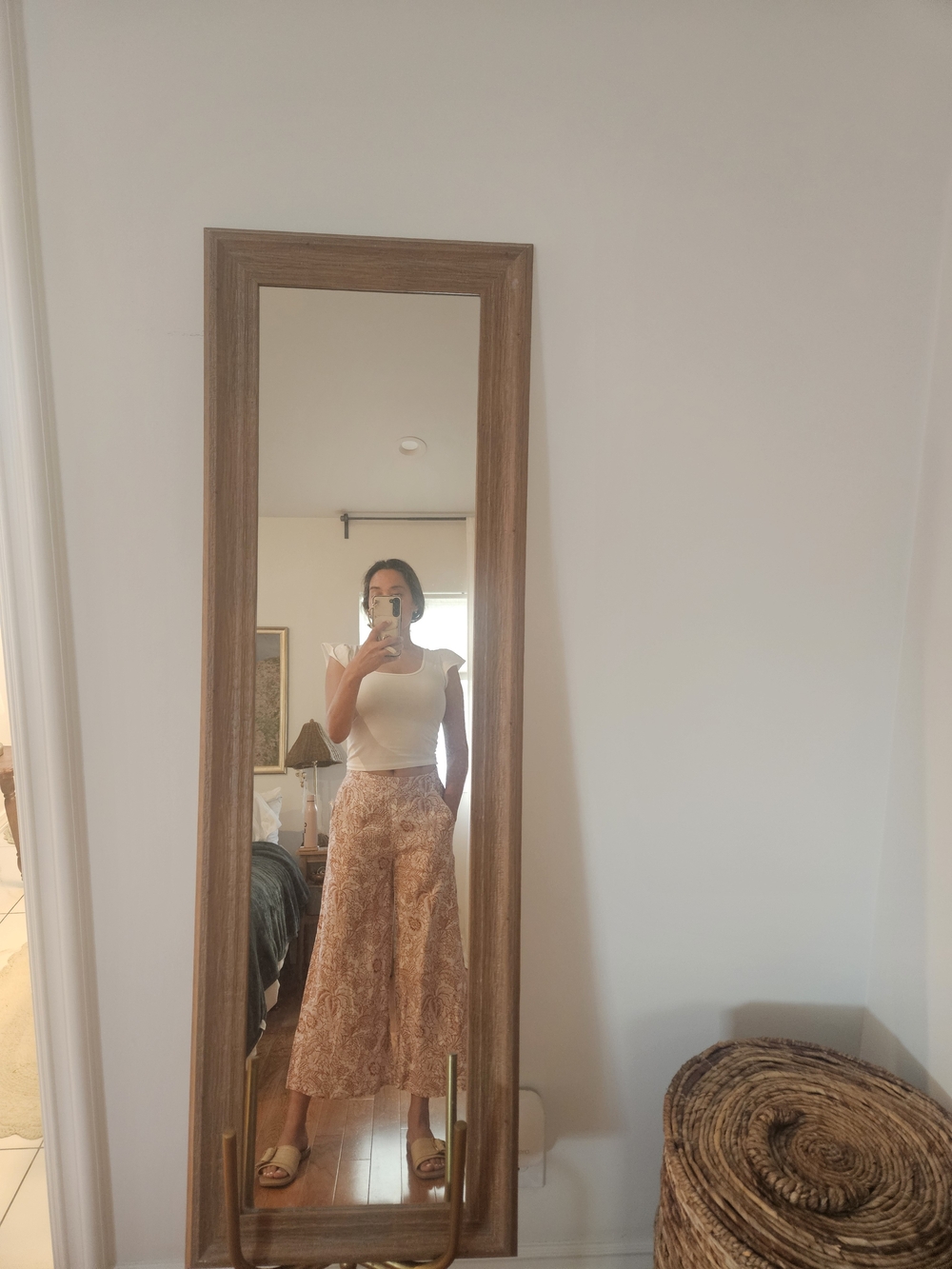 Rachel Zoe Cream, Brown and Light Dusty Pink Floral Wide-Leg Capris